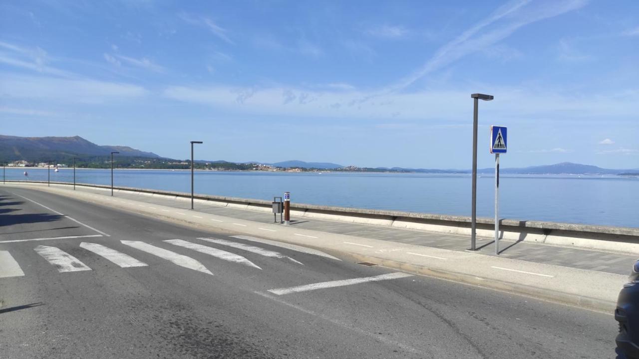 En Ribeira para 4 céntrico con parking Extérieur photo